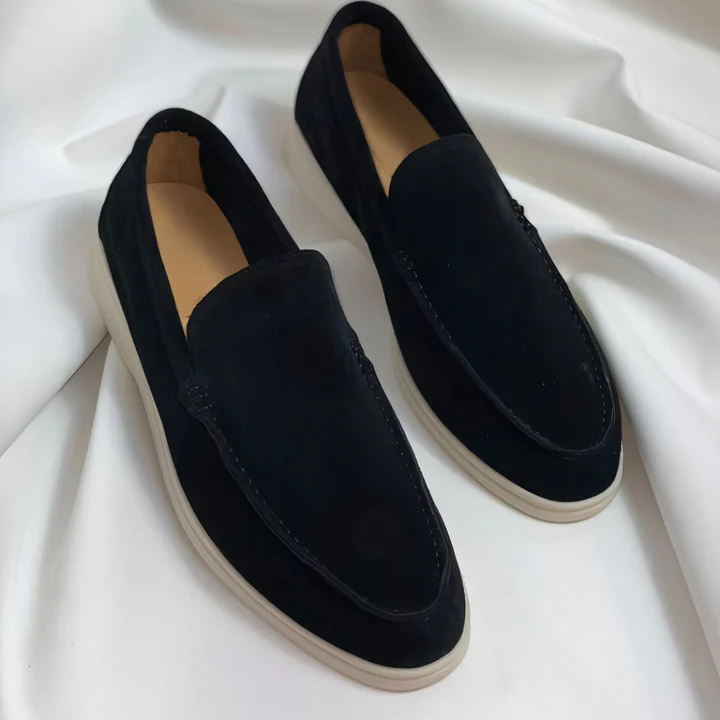 Classic Suède Loafers